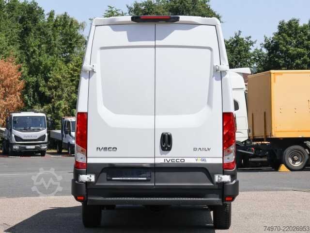 Panel van Iveco Daily 35S16H3.0A8VY