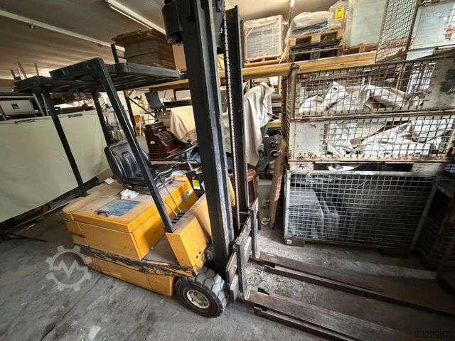 Manual stacker Jungheinrich EFG D1