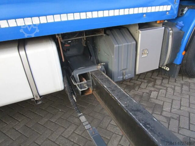 Crane Iveco Stralis 560 STRALIS 260SY  Euro 6 HMF 5020-K3