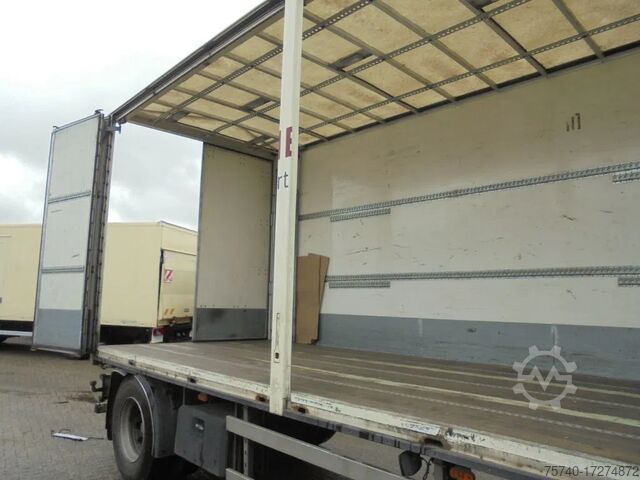 Sliding tarpaulins DRACO AXS 220 + 2 AXLE