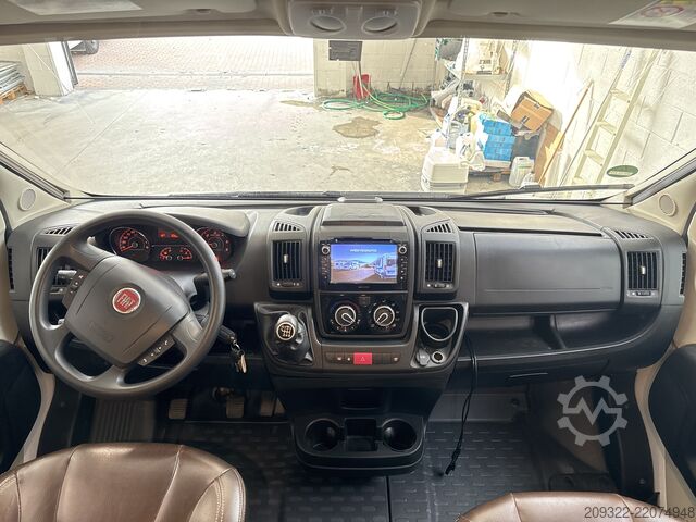 Semi-integrated camper Fiat Ducato Weinsberg Carasuite del 2019 Manual | Fully equipped