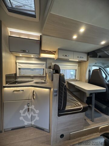 Semi-integrated camper Fiat Ducato Weinsberg Carasuite del 2019 Manual | Fully equipped