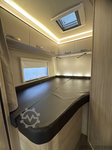 Semi-integrated camper Fiat Ducato Weinsberg Carasuite del 2019 Manual | Fully equipped
