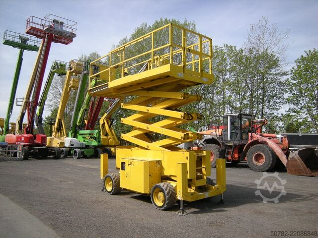 Scissor lift Genie GS 4069 DC (ID1832)