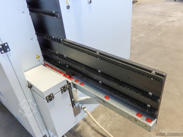 Vertical CNC Machine Centres WEEKE BHX 055