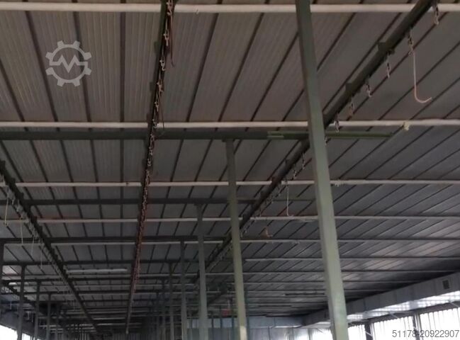 Painting chain of approximately 280 linear meters, complete with tracks, chain and towing motor.  