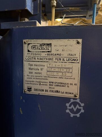 Hole line boring machine Genini TR4