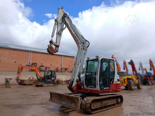 Midi excavator Takeuchi TB290