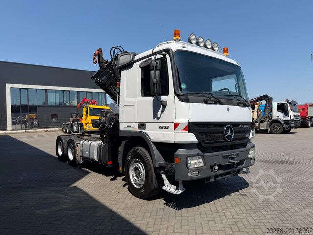 Heavy load Mercedes-Benz Actros 2655 V8 6x4 Tractor unit Hiab 422-5 Euro 5