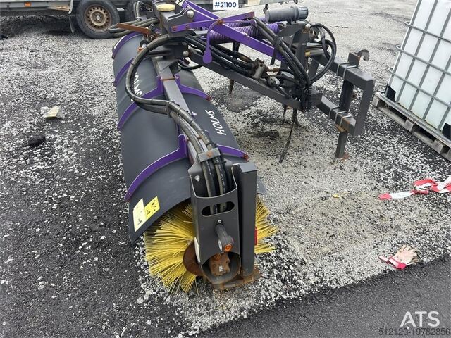 Construction equipment Holms SL-2.8 sweeper