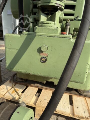 Centerless grinding machine Officine Monzesi 300