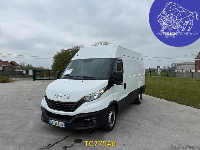 Panel van Iveco Daily 35S18V12