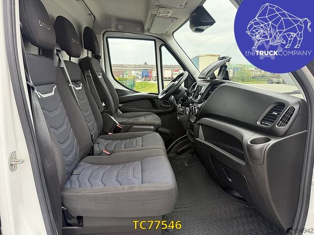Panel van Iveco Daily 35S18V12
