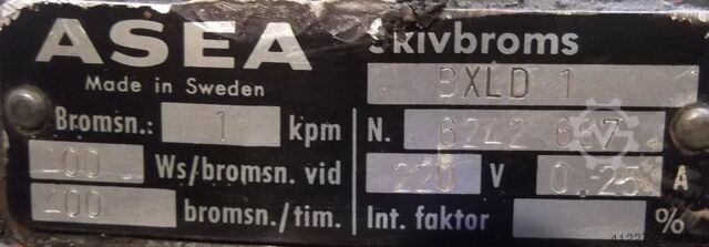 Getriebemotor 0,75 kW 61,3 U/min ASEA MTB80B4