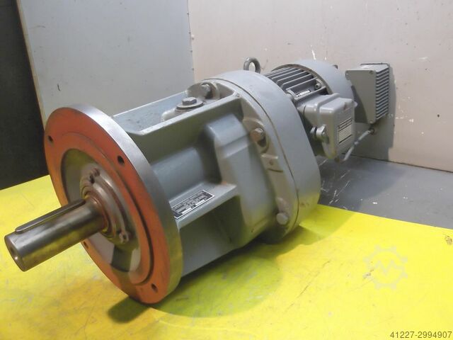 Gear motor 0.55 kW 7.5 rpm Bauer DF16E36/116K