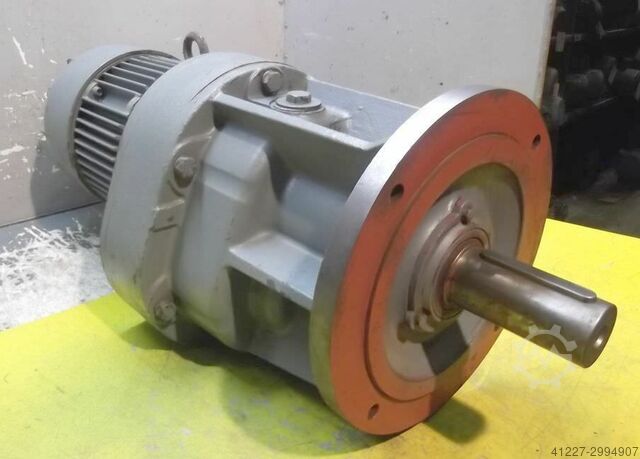 Gear motor 0.55 kW 7.5 rpm Bauer DF16E36/116K