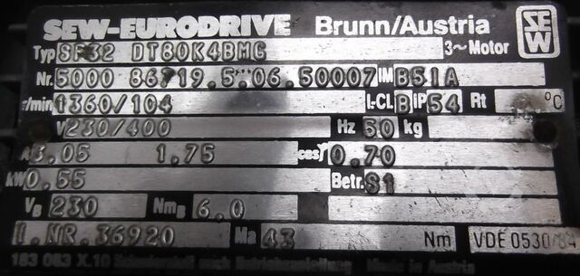 Gear motor 0.55 kW 104 rpm SEW-EURODRIVE SF32 DT80K4BMG