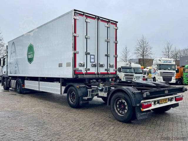 Refrigerated/frozen transport Pacton LZV    Sliding chassis for 2nd trailer connecti...