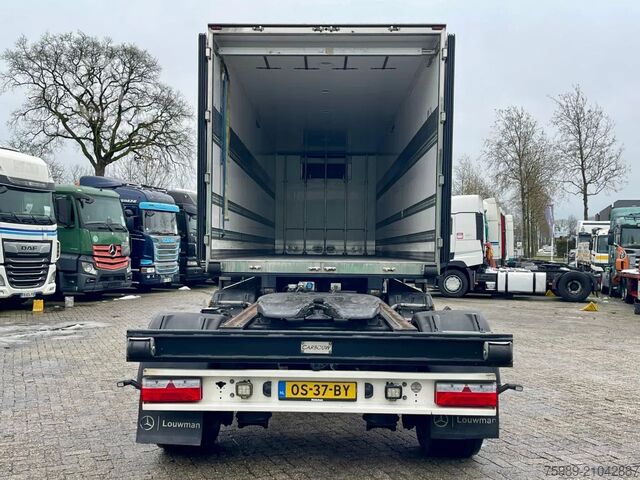 Refrigerated/frozen transport Pacton LZV    Sliding chassis for 2nd trailer connecti...