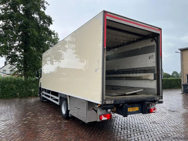 Refrigerated/frozen transport Scania P250
