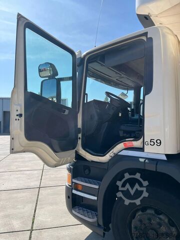 Refrigerated/frozen transport Scania P250