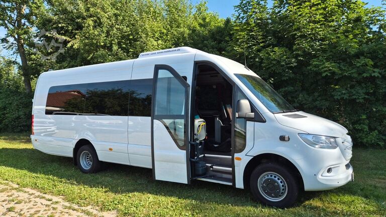 Minibus MERCEDES-BENZ 517 Lord Comfort XXL Lagerfahrzeug 23 SS