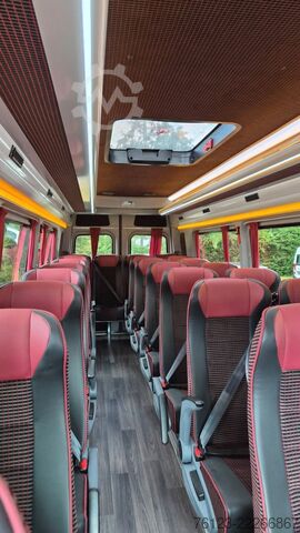 Minibus MERCEDES-BENZ 517 Lord Comfort XXL Lagerfahrzeug 23 SS