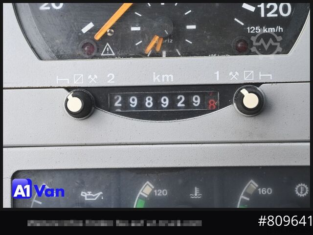 Pick-up van MAN MAN LE 8.180 Pritsche Doka, Automatik, AHK, 6-Sitzer