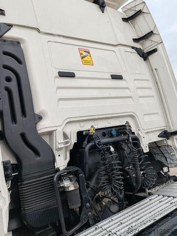 Volume tractor unit MAN TGX.18.510 LLS-U