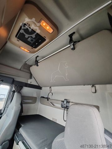 Volume tractor unit MAN TGX.18.510 LLS-U