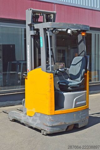Schubmaststapler Jungheinrich ETV 112