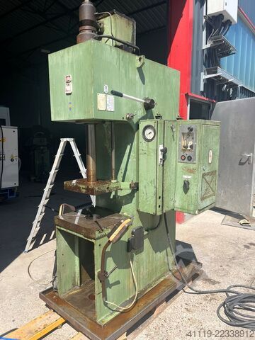 Hydraulic press PYE10SS  
