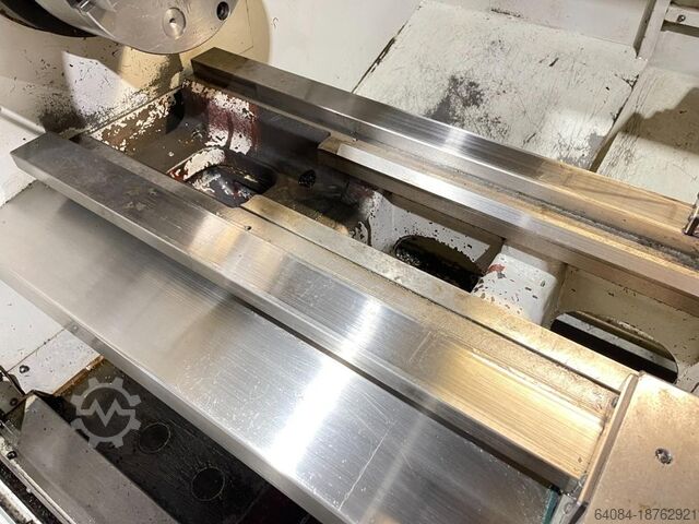 Zyklusgesteuerte Drehmaschine Microcut Challenger BNC-1840