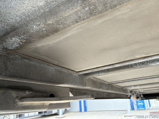 Wechselpritsche offen Wecon Verzinkte Plattform Zurringe+Lochleiste