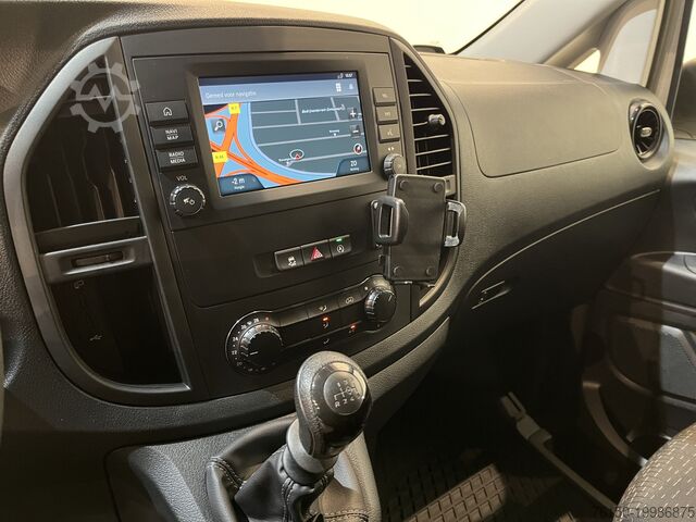 Kastenwagen Mercedes-Benz Vito 110 CDI Lang Servicebus / Bott Inrichting ...