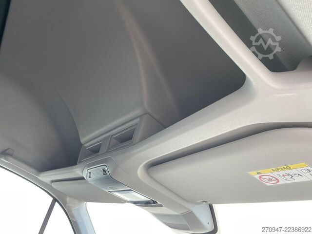 Panel van MAN TGE 3.180 L3H3 Kasten 4x4 STANDHZ ACC LENKRADHZ
