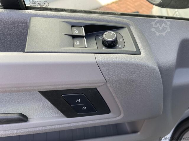Panel van MAN TGE 3.180 L3H3 Kasten 4x4 STANDHZ ACC LENKRADHZ