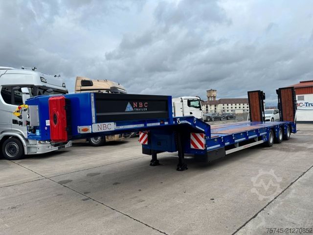 Low loader semitrailer  GVN TIEFLADER*AUZIEHBAR 6 M*LENKACHSE*PEN