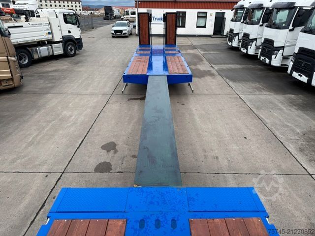 Low loader semitrailer  GVN TIEFLADER*AUZIEHBAR 6 M*LENKACHSE*PEN