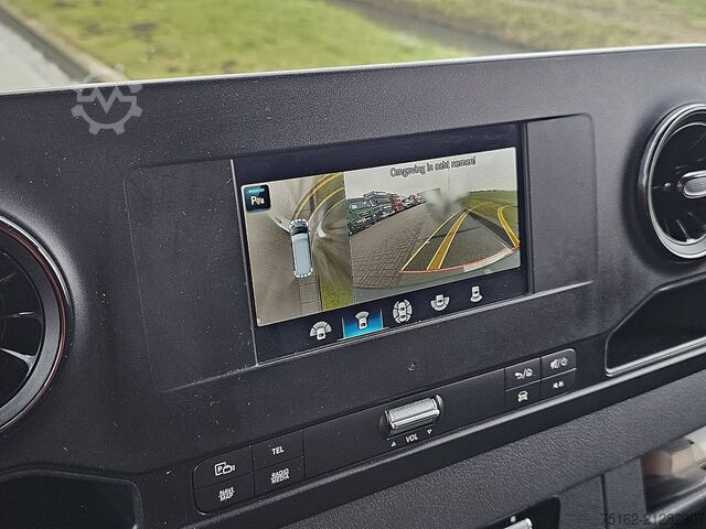 High-roof van MERCEDES-BENZ SPRINTER 317 L2H2 Mbux RWD Euro6!