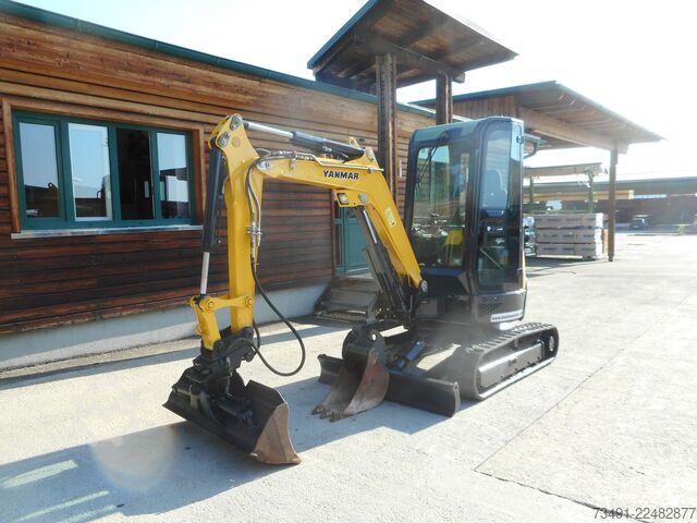 Mini excavator Yanmar Vio 25-3