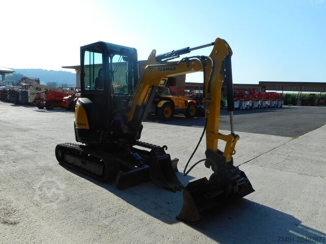 Mini excavator Yanmar Vio 25-3