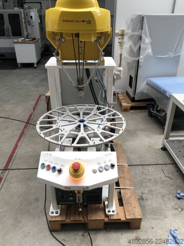 Industrial robot FANUC M-1iA/0.5A