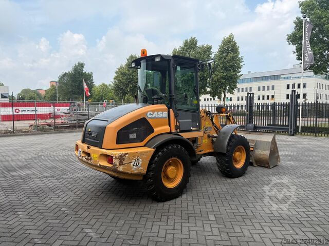 Loader Case 121E Serie 3