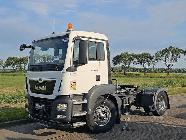 Standard-SZM MAN 18.430 TGS