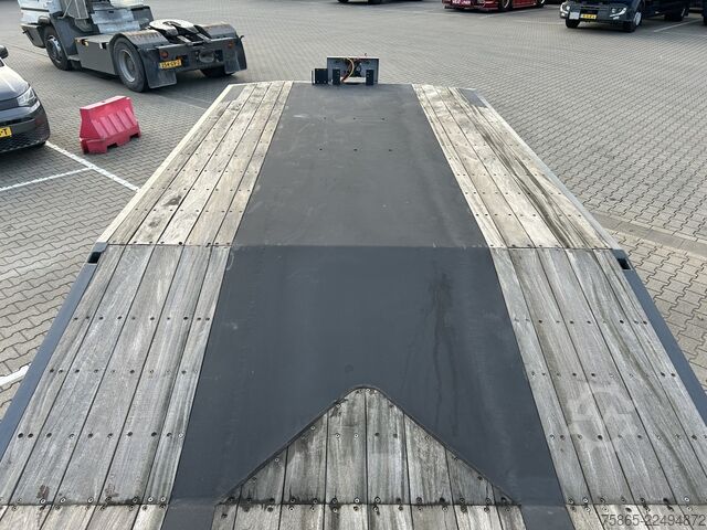 Low loader Jumbo Groenewegen T 0152 D / Semi Dieplader / Auto - ...