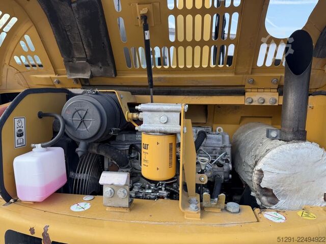 MINI EXCAVATOR Caterpillar 308 D
