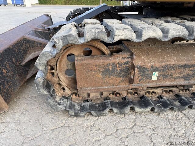MINI EXCAVATOR Caterpillar 308 D