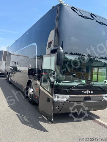 Double decker Van Hool Astromega