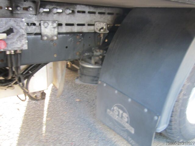 Transporter with refrigerated box body Iveco 72C14 Tiefkühlkoffer LBW Luftfederung
